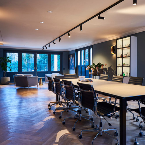 Houlihan Lokey Amsterdam Office | Aura Consulting Project Managers